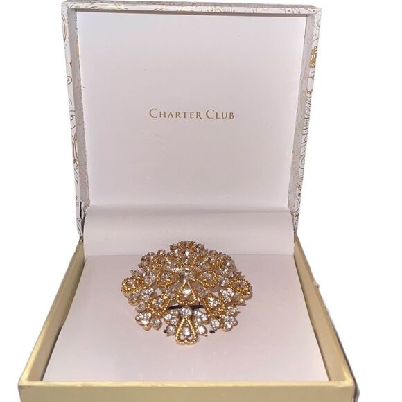 New not in box Charter Club flower crystal rhinestone gold tone brooch - Picture 2 of 4